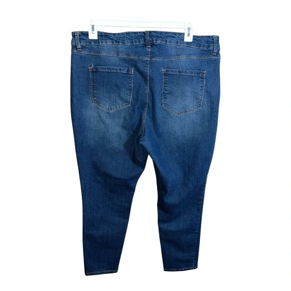 Jones & Co. Jeans Women’s 20W Blue Skinny 39x29